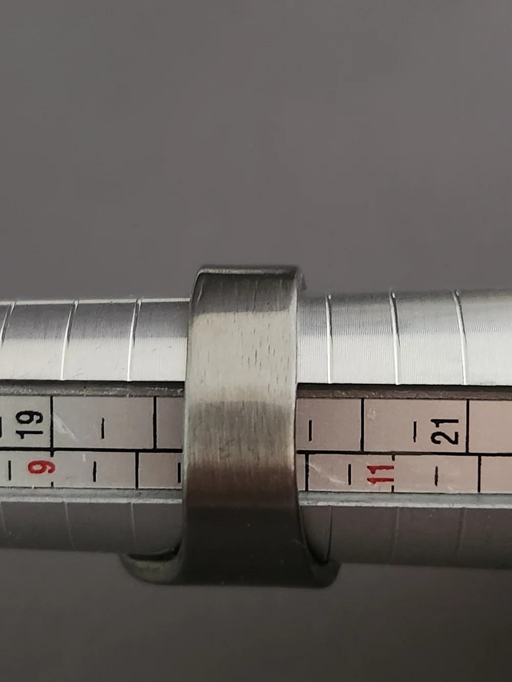 Modern Stainless Steel Open-Top Ring
